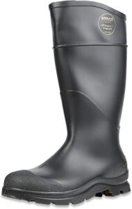 Best rubber boots for farm work 